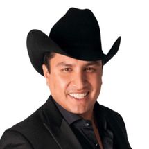 Julión Álvarez y Su Norteño Banda