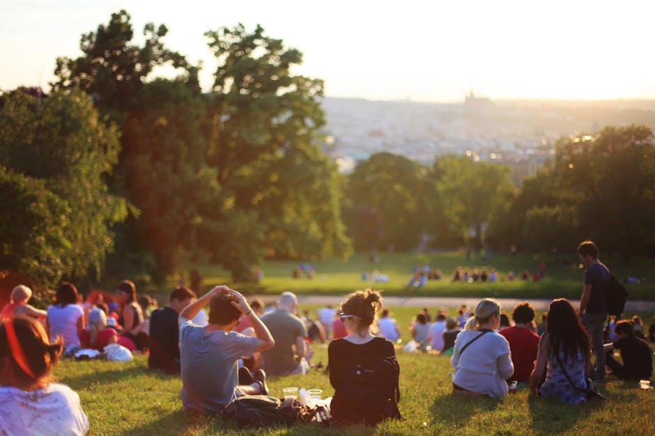 Image of young people listening to music and enjoying it together, depicting the strong connection between music and youth